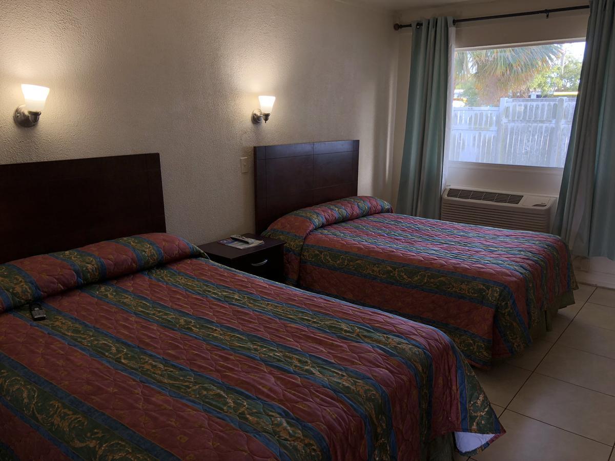 Sunset Inn- Fort Pierce, Fl Dış mekan fotoğraf